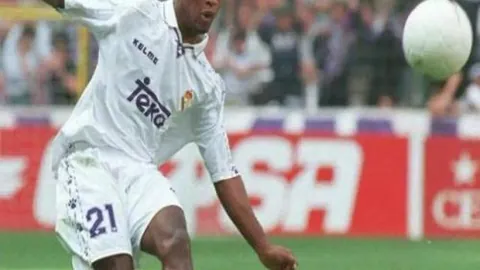 哪國榮獲世界杯主辦國冠軍寶座？