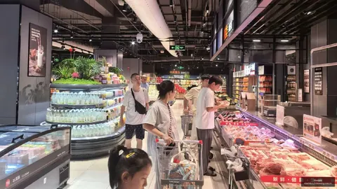 腾讯电竞新品亮相，跨界合作燃电竞热潮